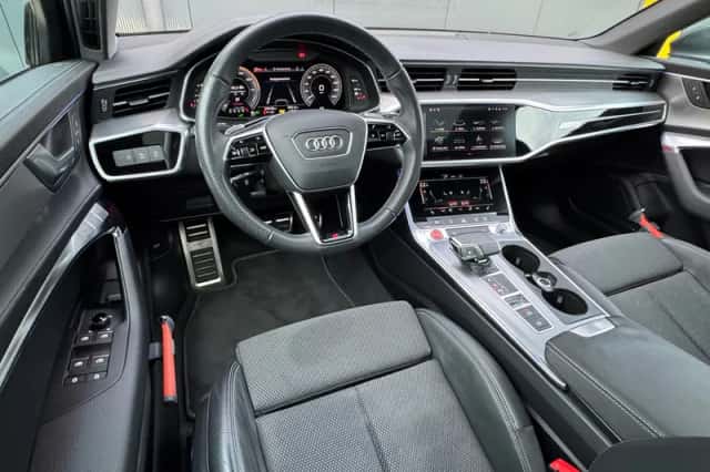 Audi A6 (2023) thumbnail 3