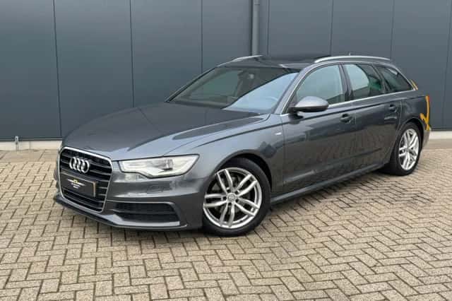 Audi A6 (2013) thumbnail 5