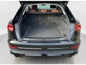 Audi Q8 (2022) thumbnail 11