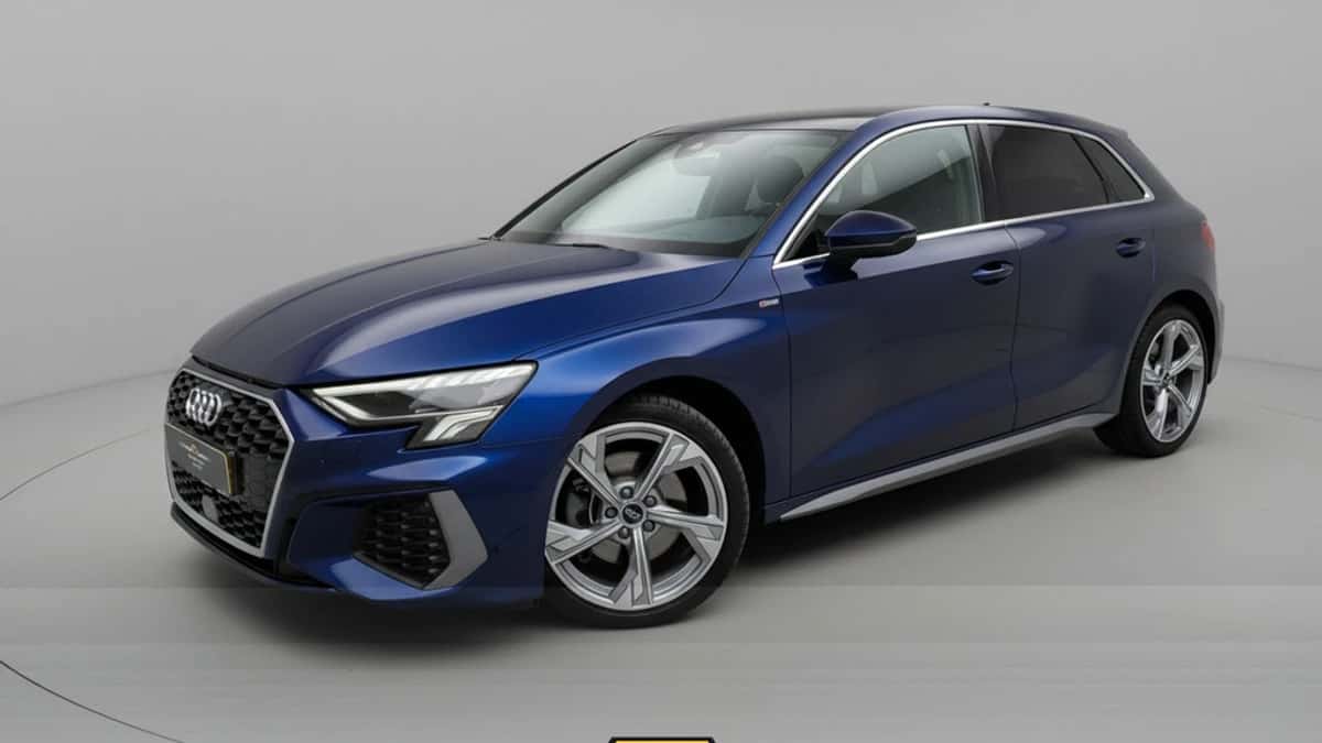 Audi A3 (2021) — foto 1
