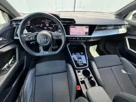 Audi A3 (2021) thumbnail 2