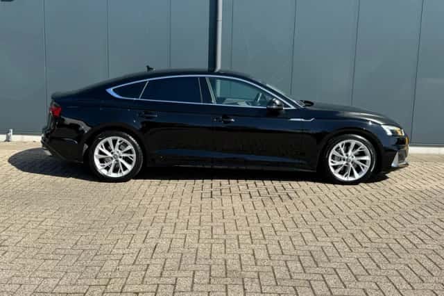 Audi A5 (2020) thumbnail 2