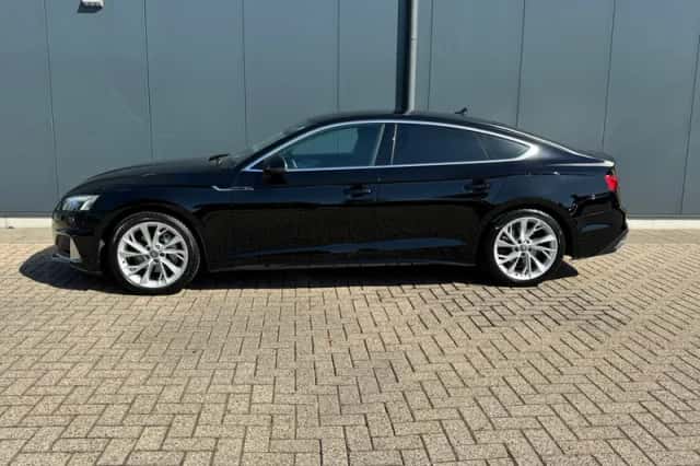 Audi A5 (2020) thumbnail 3