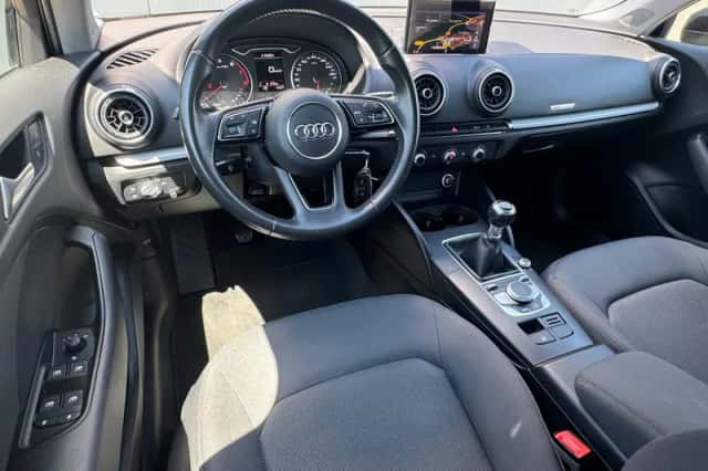 Audi A3 (2020) thumbnail 2