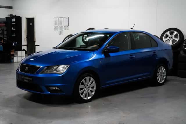 SEAT Toledo (2013) thumbnail 2