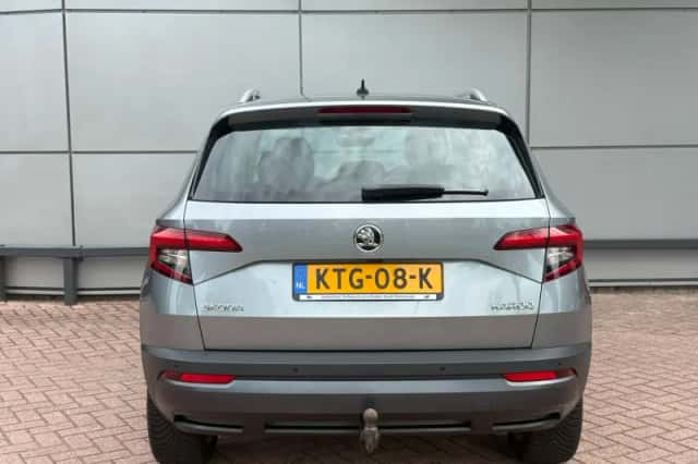Škoda Karoq (2019) thumbnail 5