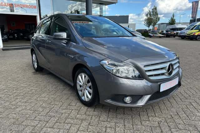 Mercedes-Benz B-Klasse (2014) thumbnail 2