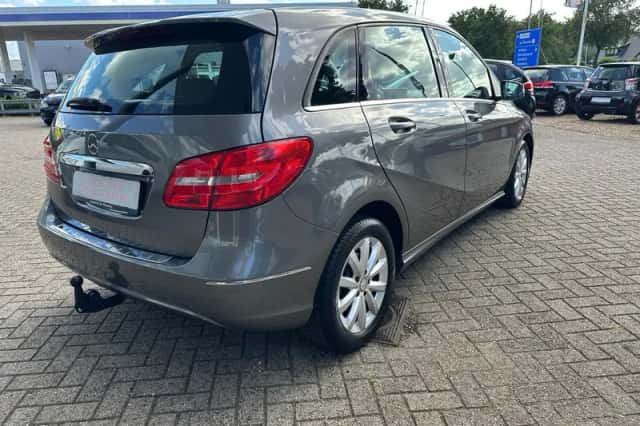 Mercedes-Benz B-Klasse (2014) thumbnail 5