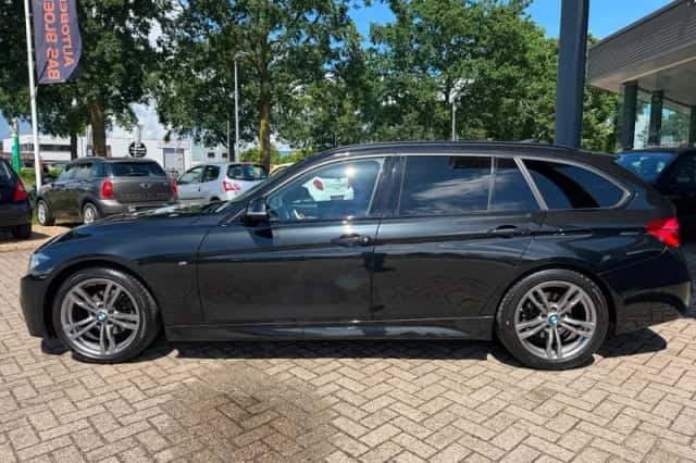 BMW 3-Serie (2019) thumbnail 4