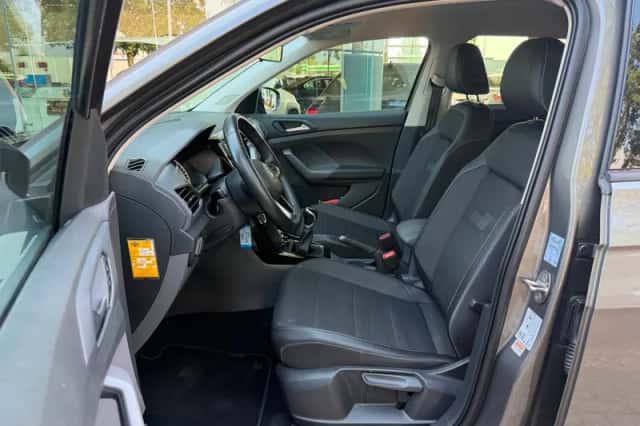 Volkswagen T-Cross (2019) thumbnail 6