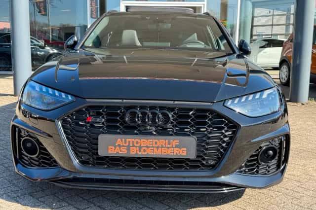 Audi A4 (2021) thumbnail 5