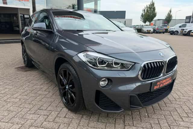 BMW X2 (2020) thumbnail 2