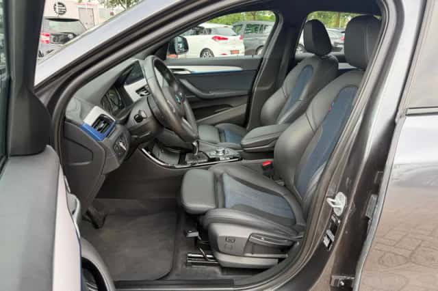 BMW X2 (2020) thumbnail 6