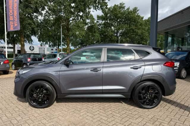 Hyundai Tucson (2019) thumbnail 3
