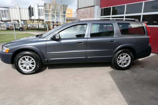 Volvo XC70 (2006) thumbnail 2