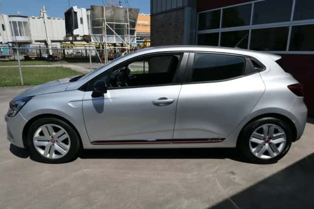 Renault Clio (2020) thumbnail 2
