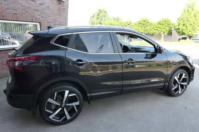 Nissan Qashqai (2018) thumbnail 6