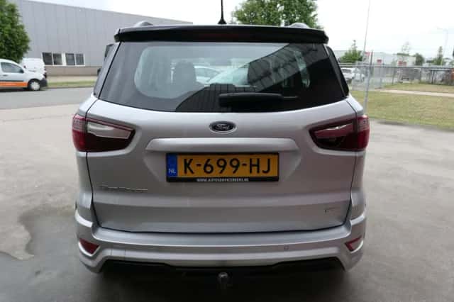 Ford EcoSport (2018) thumbnail 4