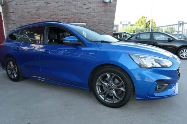 Ford Focus (2019) thumbnail 6