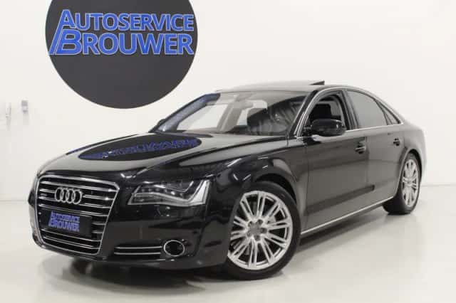 Audi A8 (2011) thumbnail 1