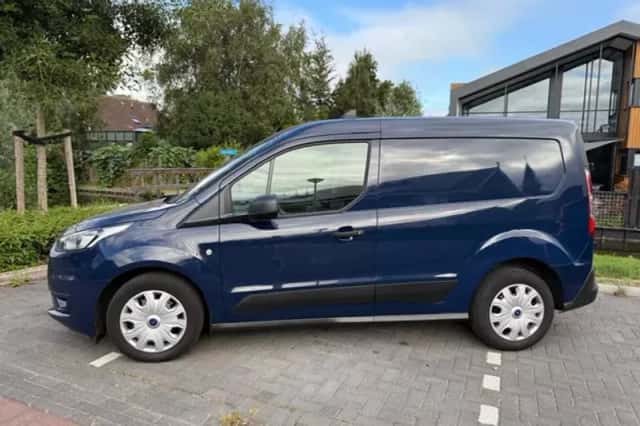 Ford Transit (2022) thumbnail 2