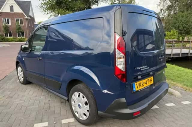 Ford Transit (2022) thumbnail 4