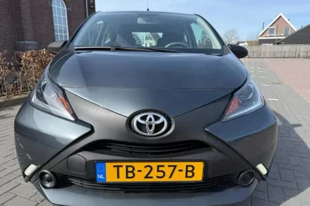 Toyota Aygo (2018) thumbnail 6