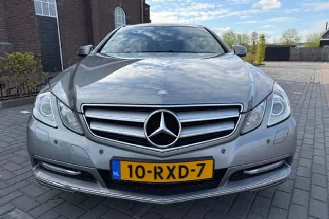 Mercedes-Benz E-Klasse (2011) thumbnail 5