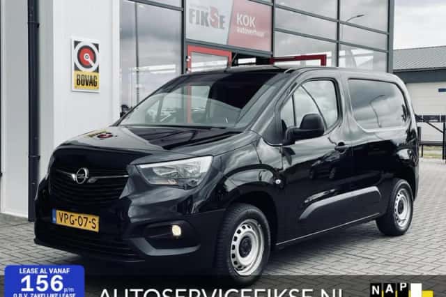 Opel Combo (2022) thumbnail 2