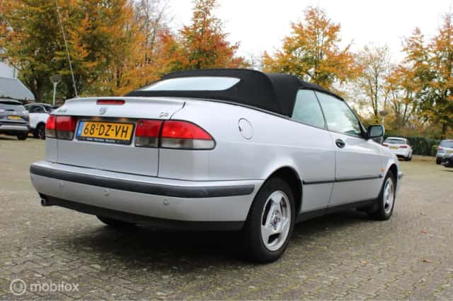 Saab 9-3 (2000) thumbnail 2
