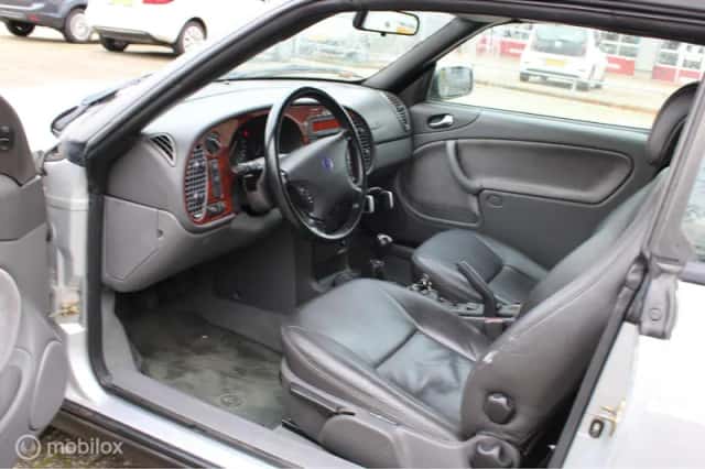Saab 9-3 (2000) thumbnail 4