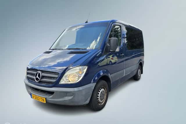 Mercedes-Benz Sprinter (2008) thumbnail 1