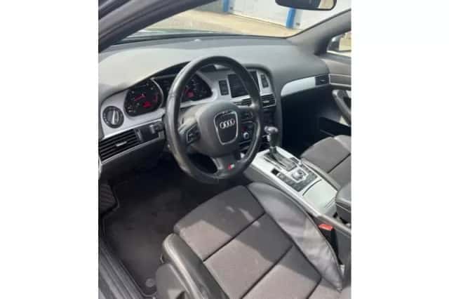 Audi A6 (2011) thumbnail 12