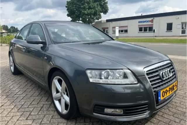 Audi A6 (2011) thumbnail 7