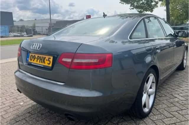 Audi A6 (2011) thumbnail 8