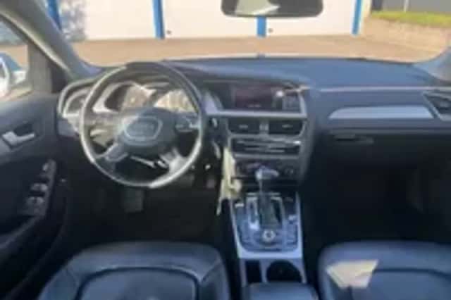 Audi A4 (2013) thumbnail 6