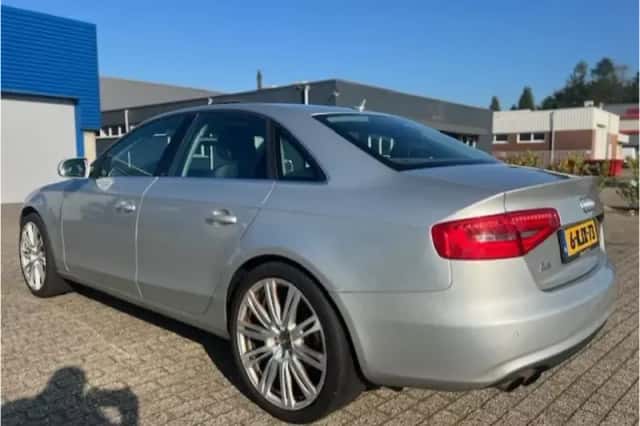 Audi A4 (2013) thumbnail 9