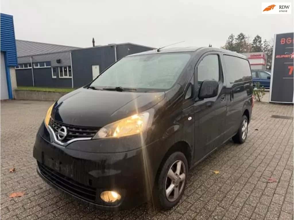 Nissan NV200 (2013) — foto 1