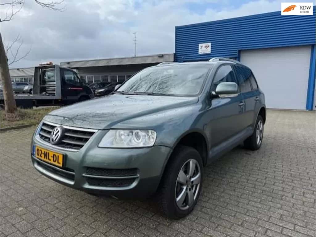 Volkswagen Touareg (2003) — foto 1