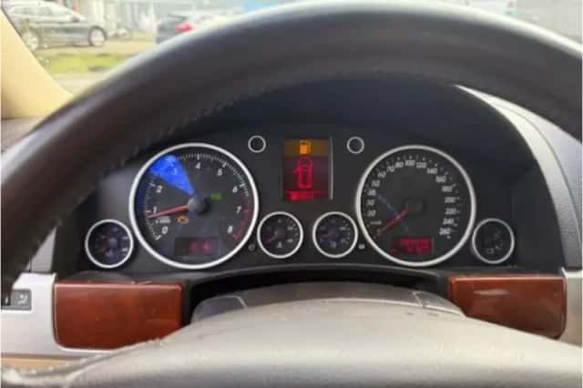 Volkswagen Touareg (2003) thumbnail 15