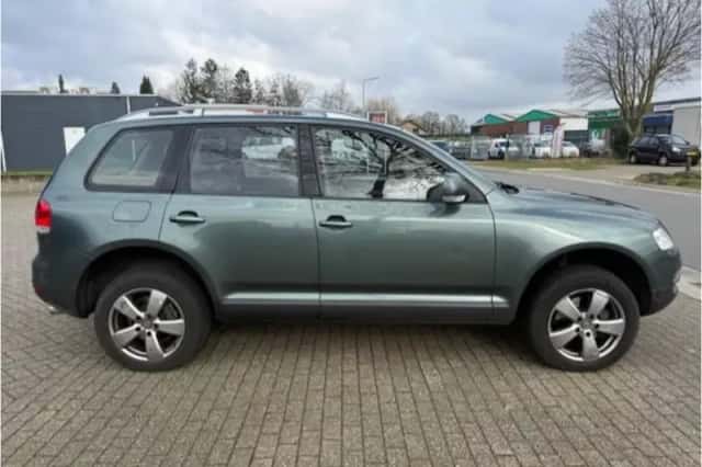 Volkswagen Touareg (2003) thumbnail 10