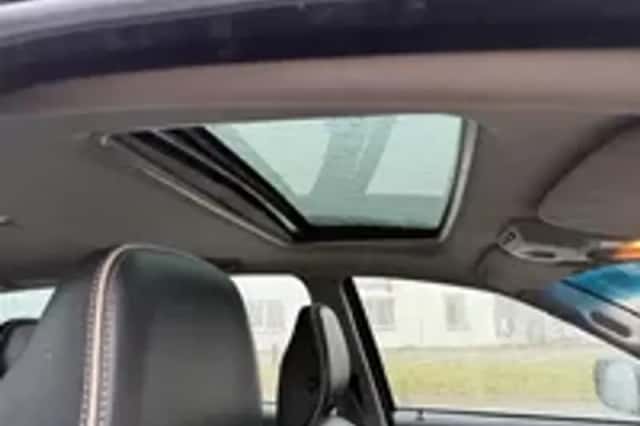 Volvo XC90 (2010) thumbnail 6