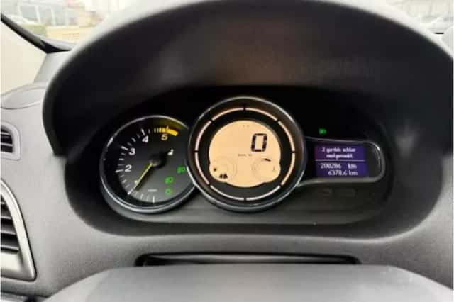Renault Mégane (2013) thumbnail 15