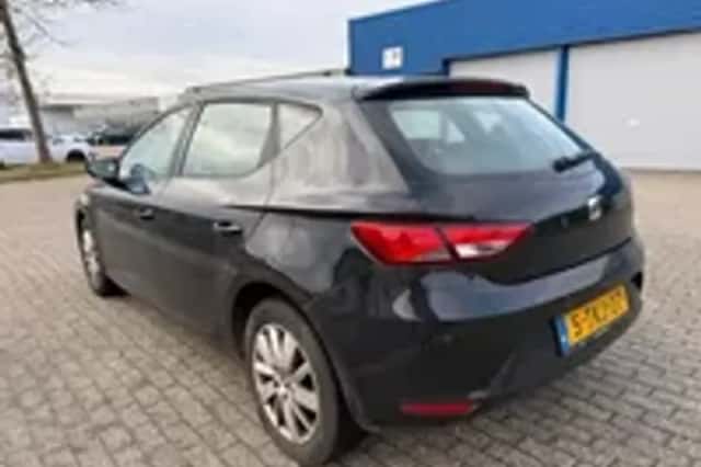 SEAT Leon (2014) thumbnail 4