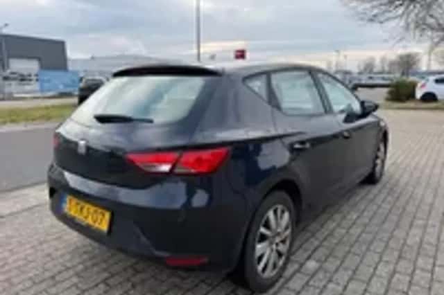SEAT Leon (2014) thumbnail 6