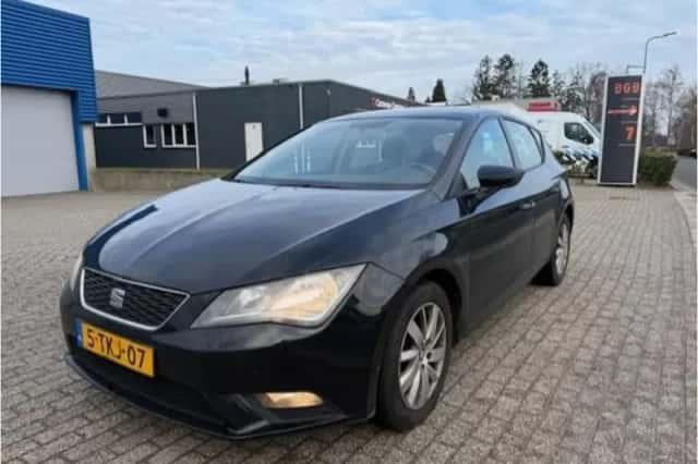 SEAT Leon (2014) thumbnail 7