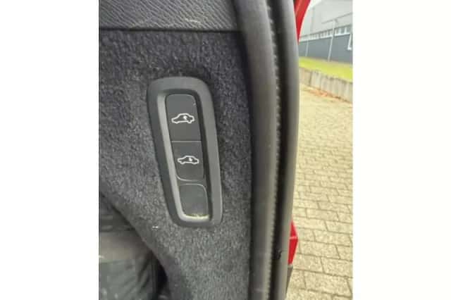 Volvo XC90 (2015) thumbnail 20