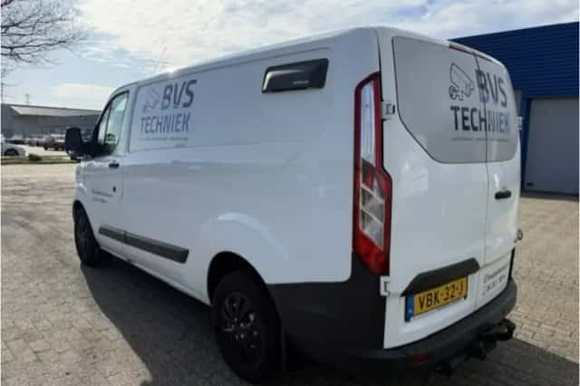 Ford Transit Custom (2016) thumbnail 8