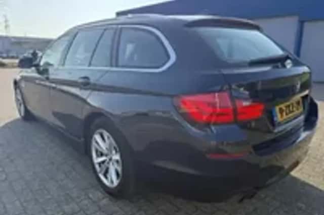 BMW 5-Serie (2011) thumbnail 3