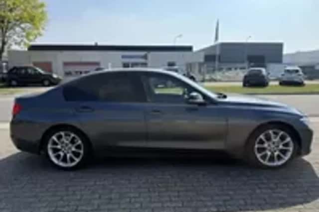 BMW 3-Serie (2013) thumbnail 5